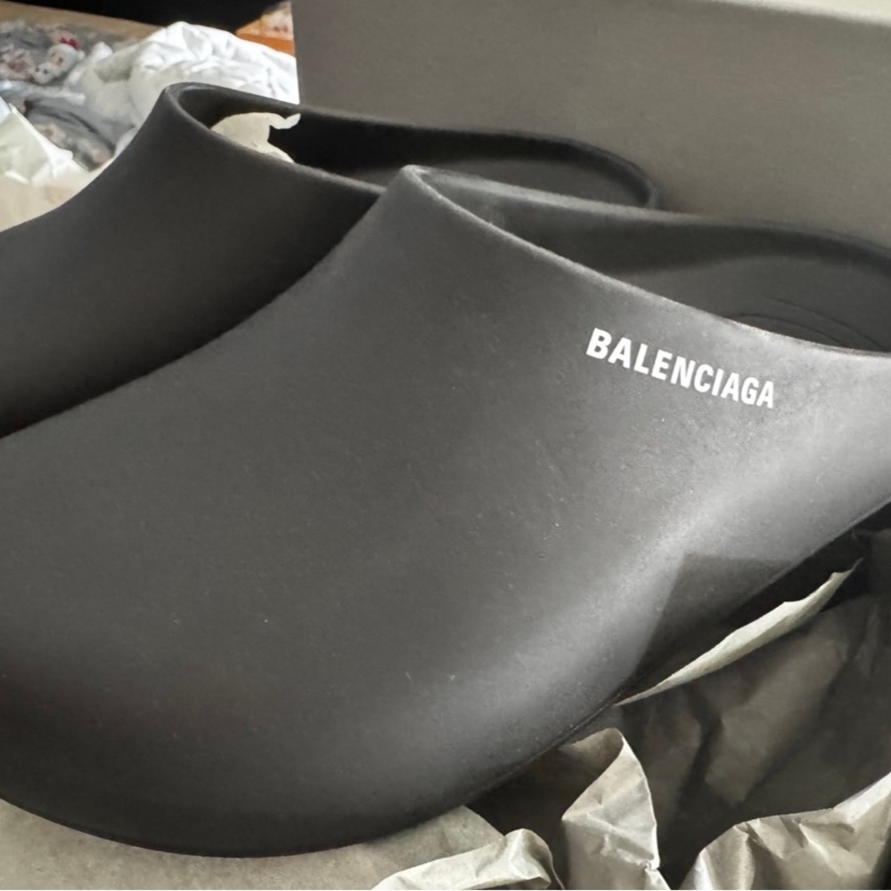 Balenciaga Black Rubber Slides